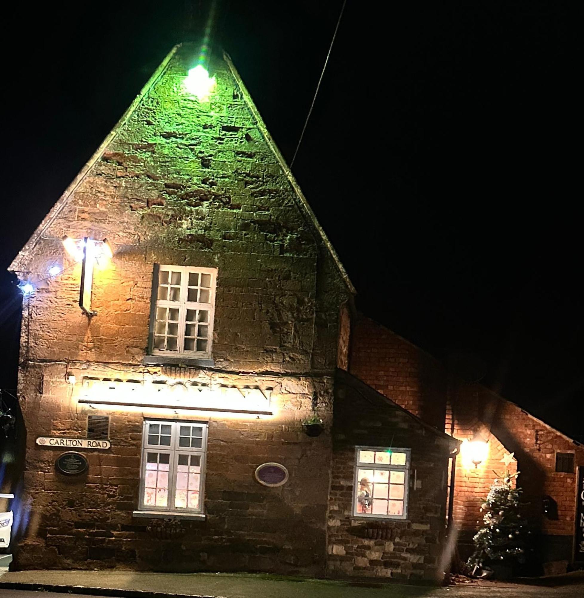 The Fox Inn, Wilbarston Exterior photo